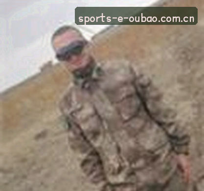 张伟